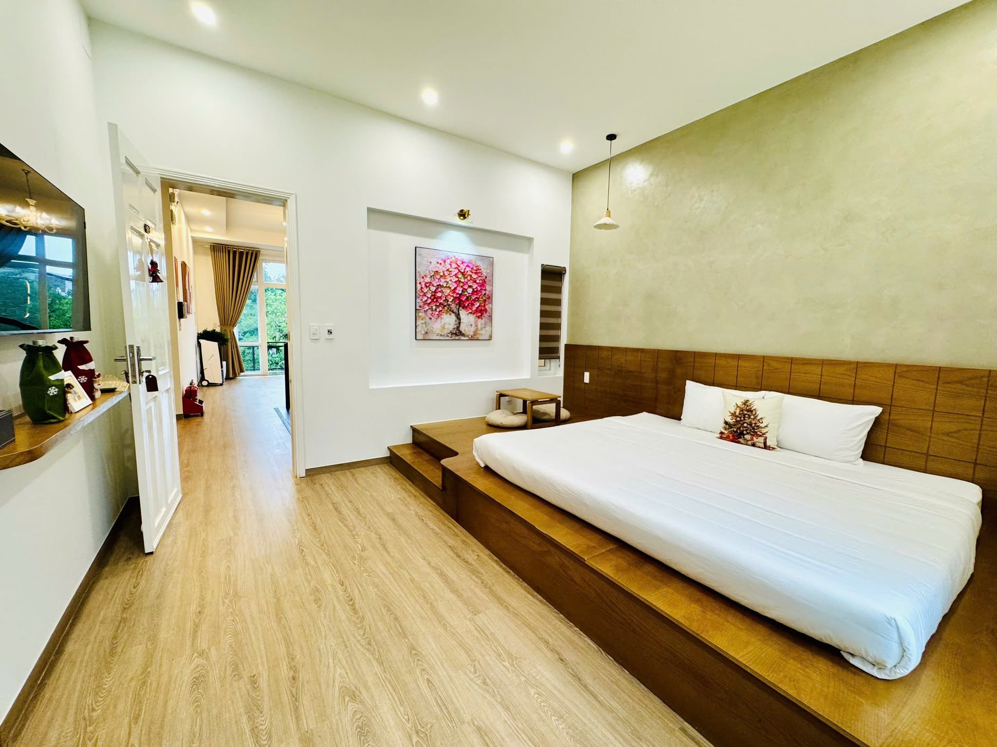 Nội thất gỗ ấm áp